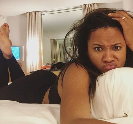 Rhyon Nicole Brown naked model photo