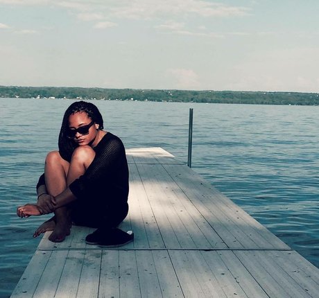 Rhyon Nicole Brown perfect pornstar pictures