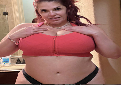 JessicaJax pornstar free archive