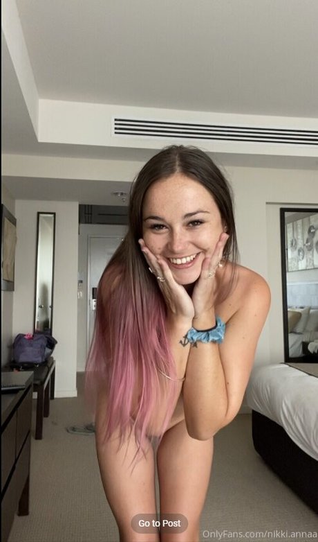 Nikki Annaa star hd img