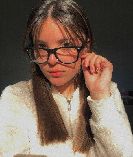 Nemo Gonzalez model pretty galleries