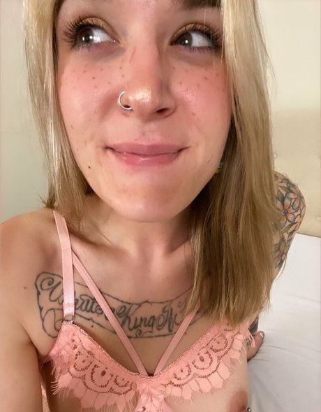 milf strip onlyfans pornos galleries