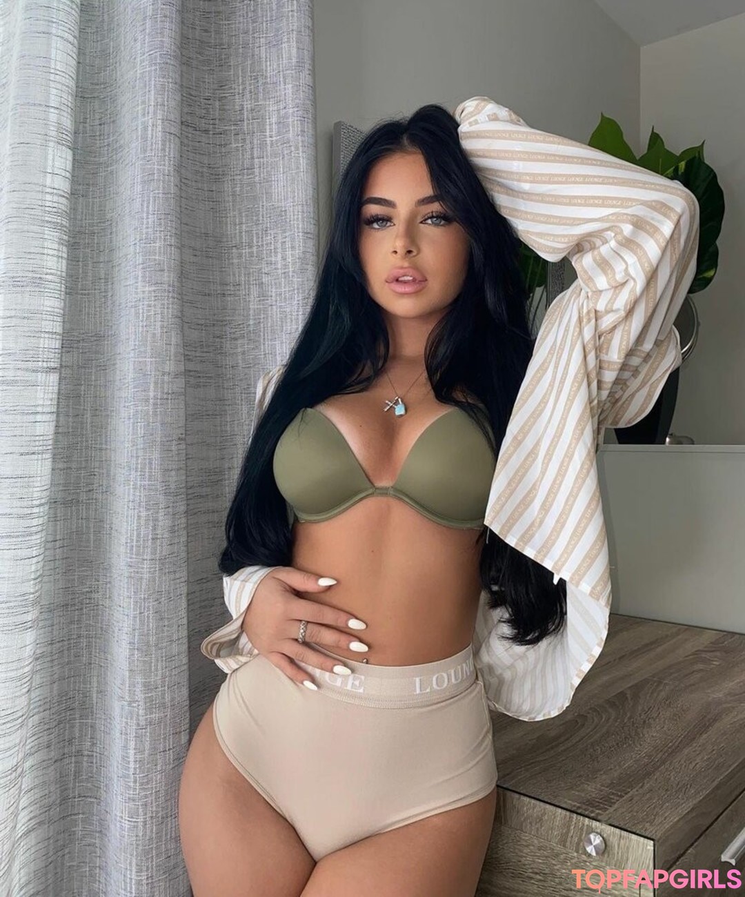 Vass iliki model nice pictures