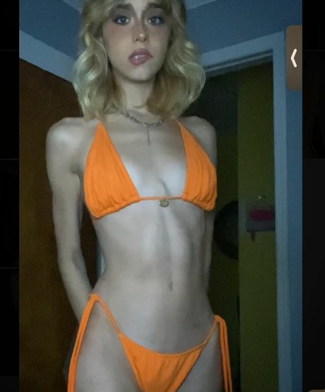 Petitegothgirl high quality star image