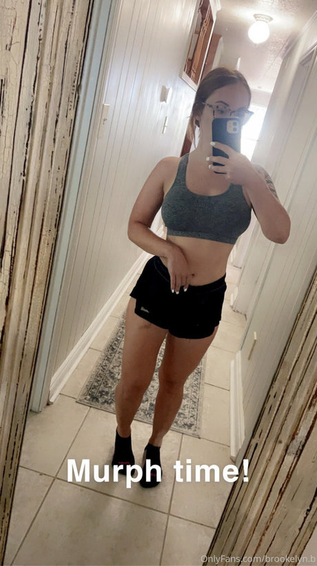 milf strip onlyfans porno img