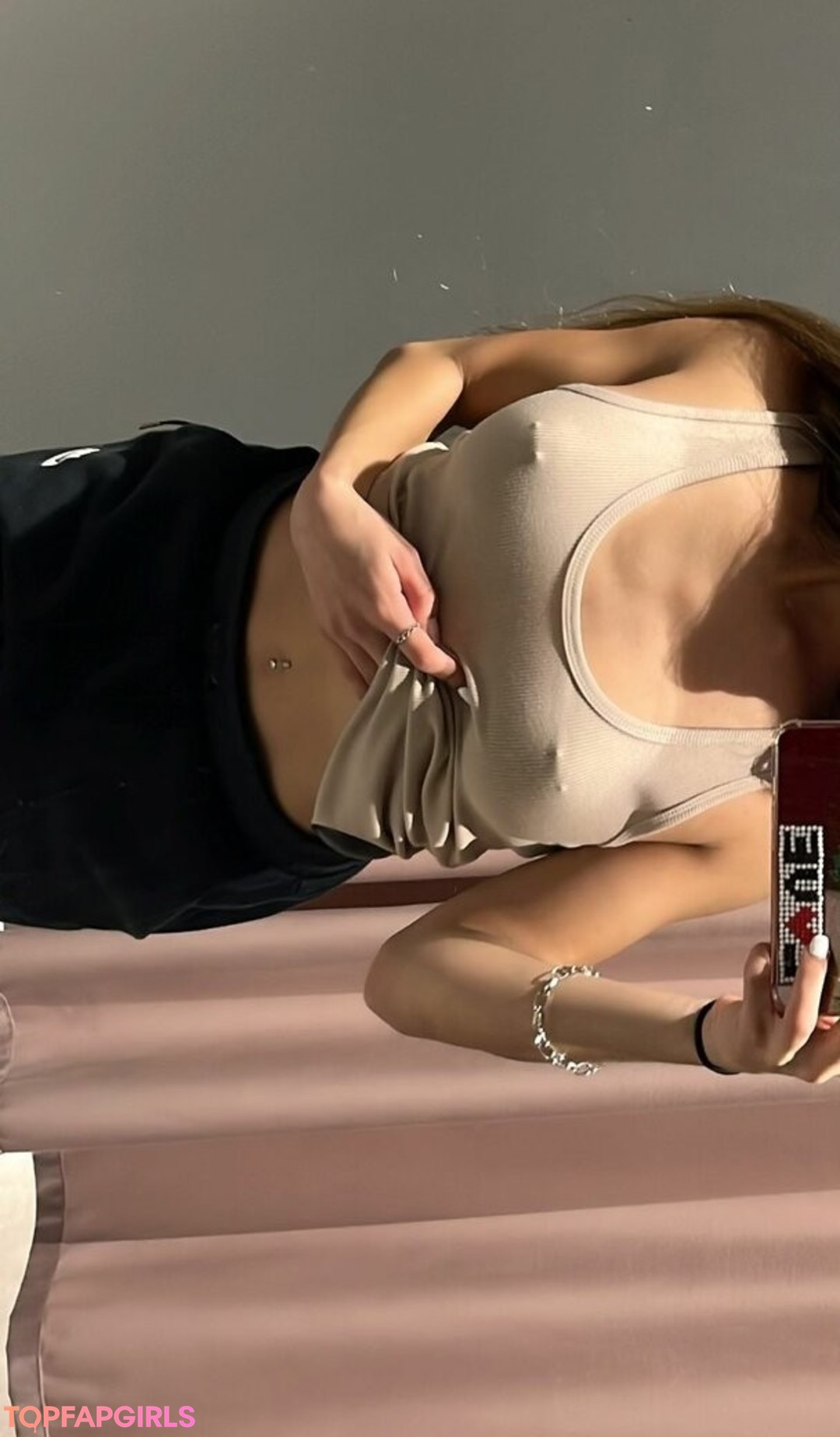 Lia Barlev pornstar nude pic