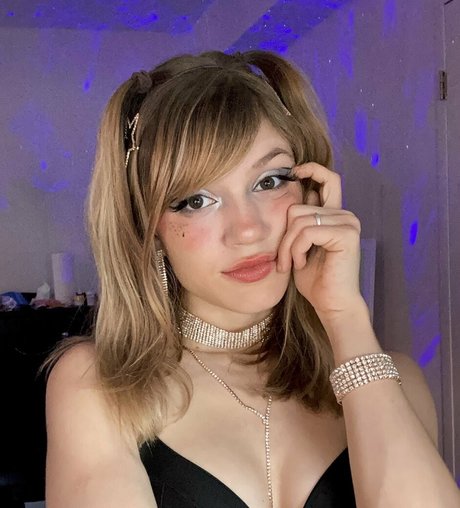 lesbians onlyfans free naked pic