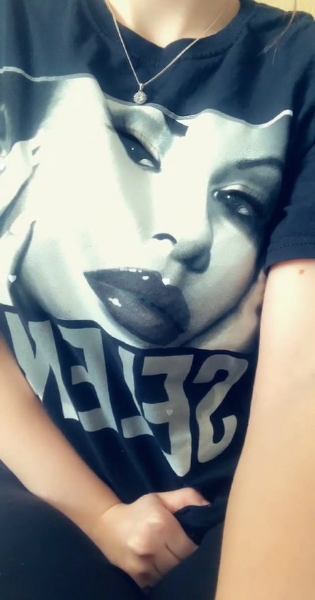 Emmahdorable model art photo