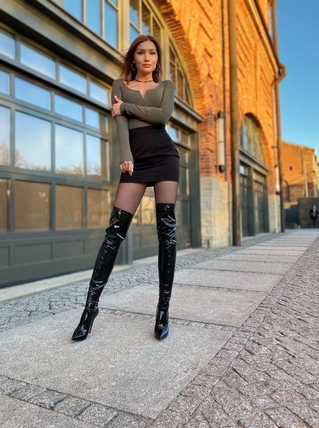 Alya Yakubova adult star photo