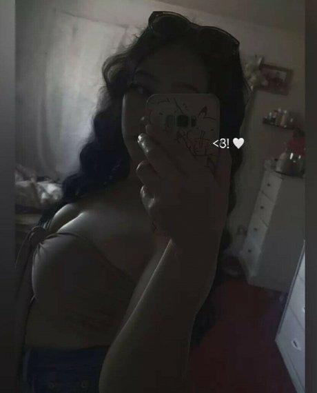 tiny onlyfans hot sexy pictures