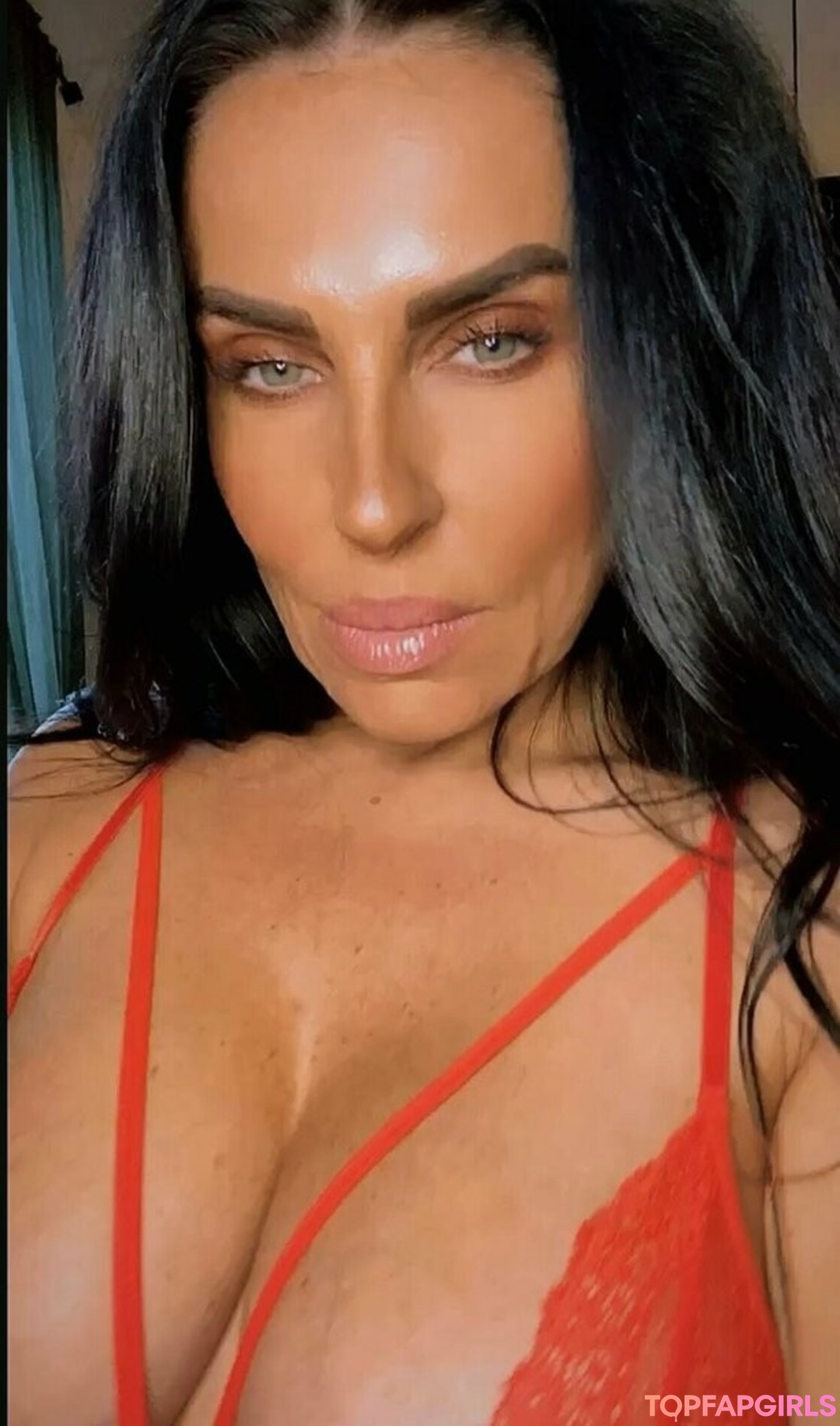 zdlena porn actress img