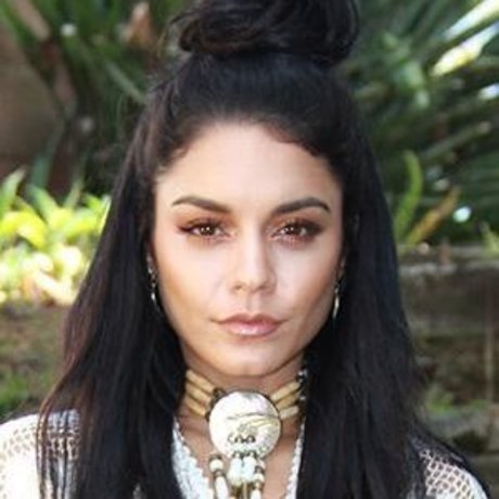 Vanessa Hudgens star art picture