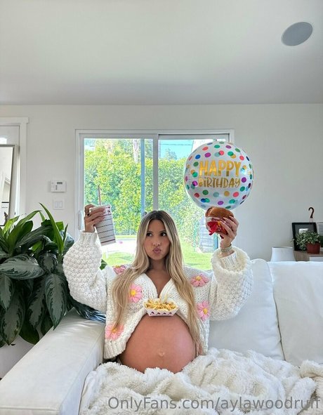 aylawoodruff pornographic model images