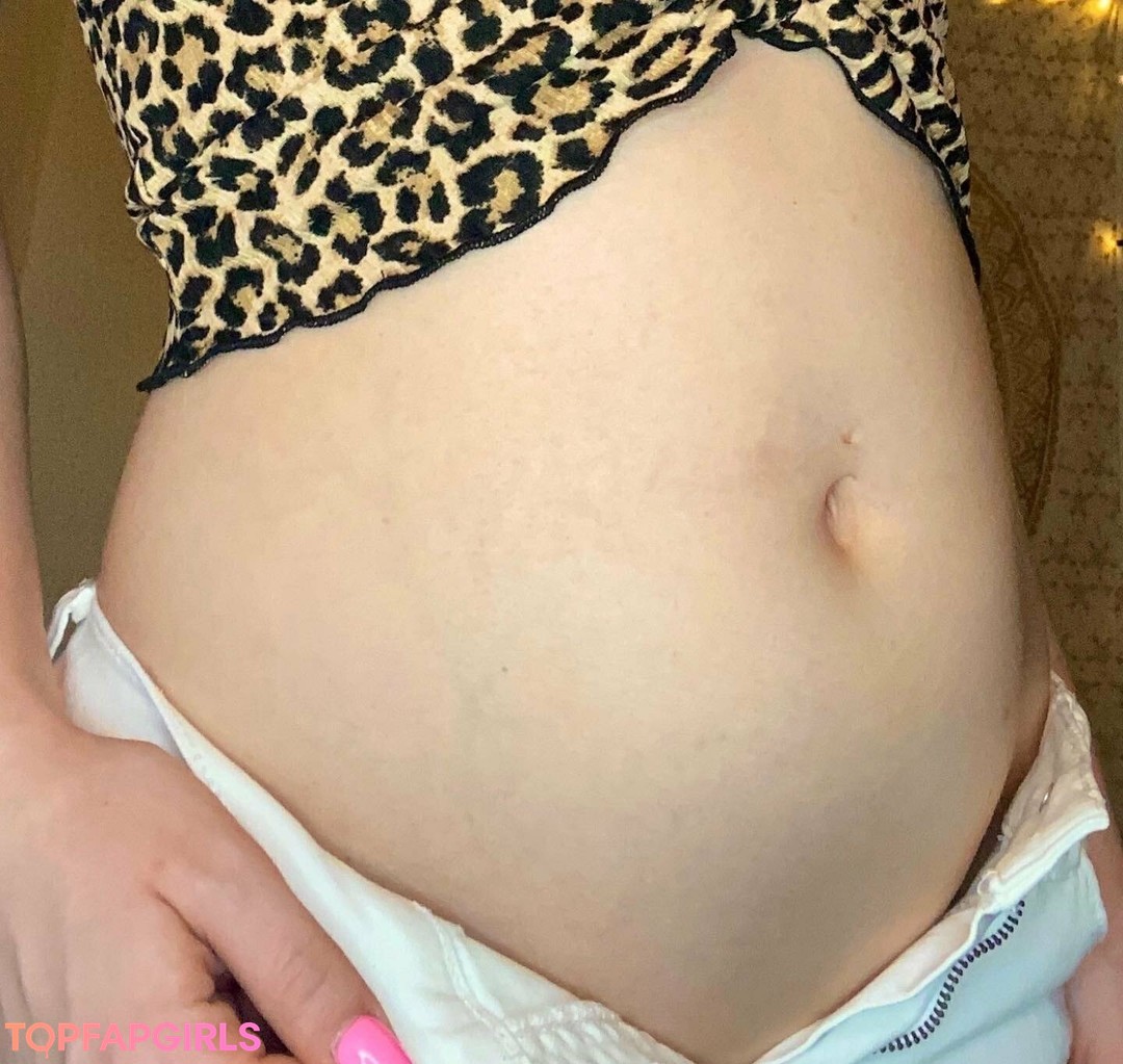 chubby teen onlyfans exclusive pic
