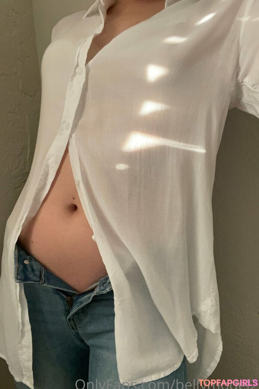 bellymodel2 erotic star galleries