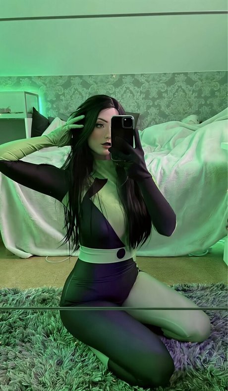 _nineer art actress archive