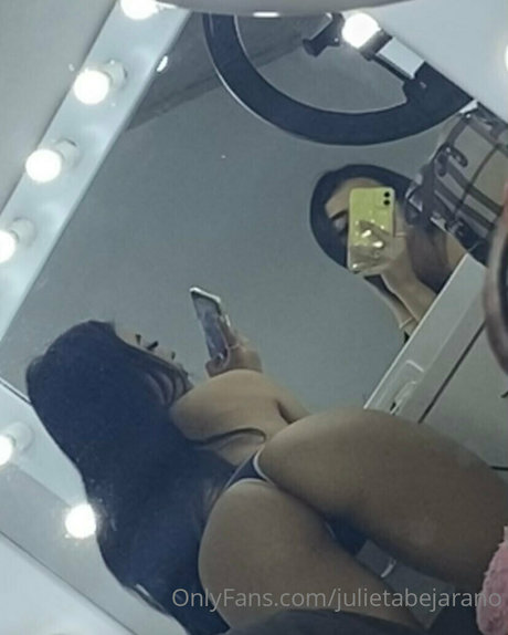 Julieta Bejarano nudes model gallery