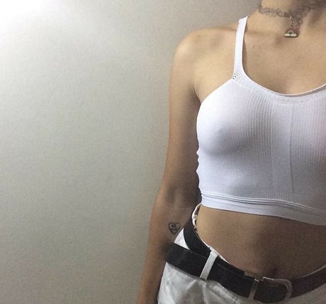 Daniela Montaguth star free photos