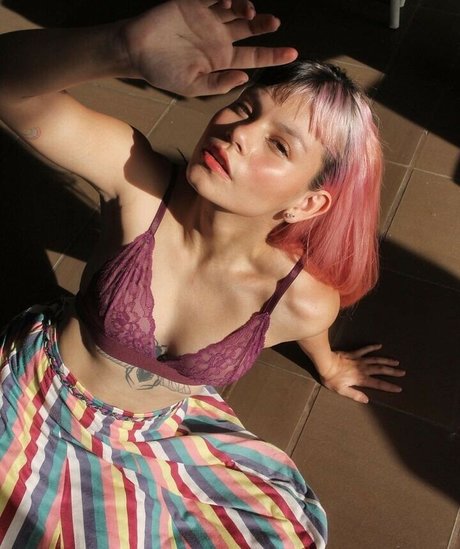 Daniela Montaguth pornstar nude images