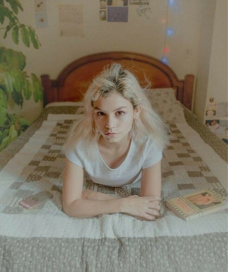 Daniela Montaguth nudes model image