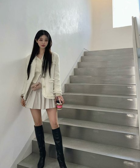 Uzaa exclusive actress image