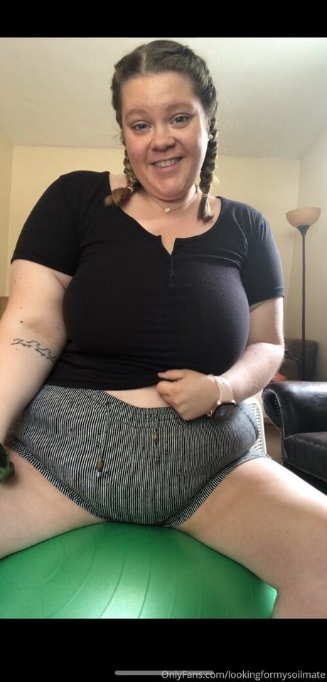 lookingformysoilmate nude actress picture