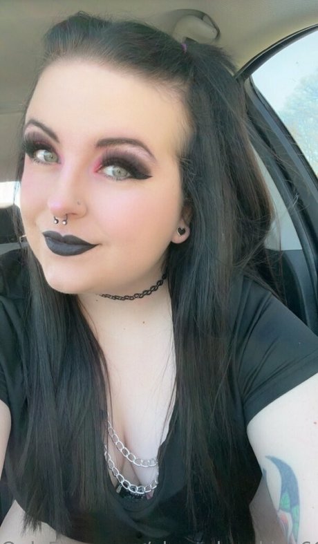 mom onlyfans sexy nudes pics