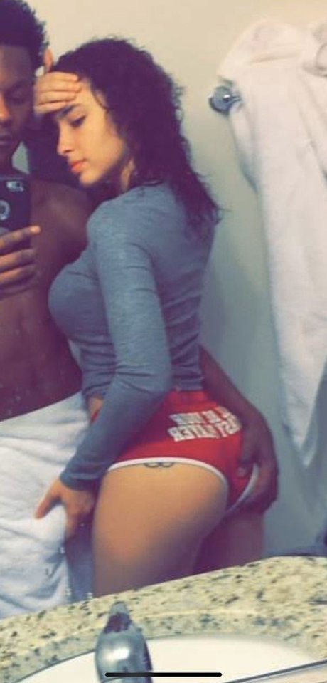 Ash Kaash sex actress pics