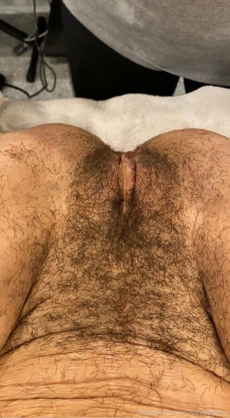 mrssteadyriver model adult photo