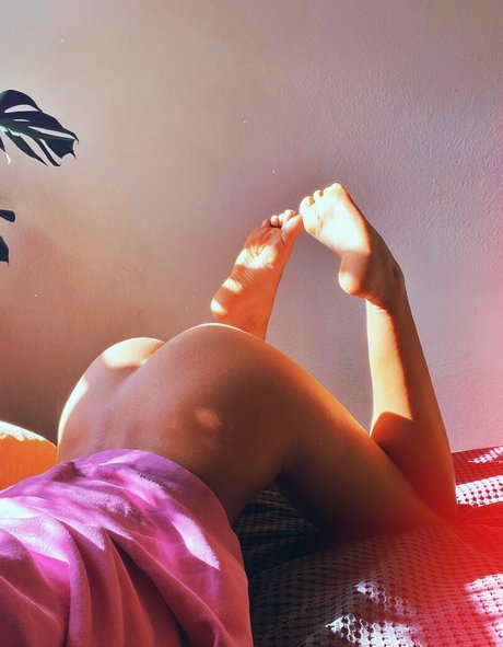 linaisberlina art pornstar image