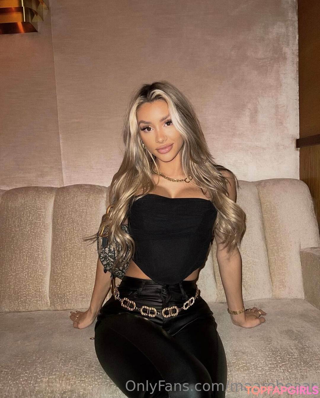 giant onlyfans sexy xxx photos