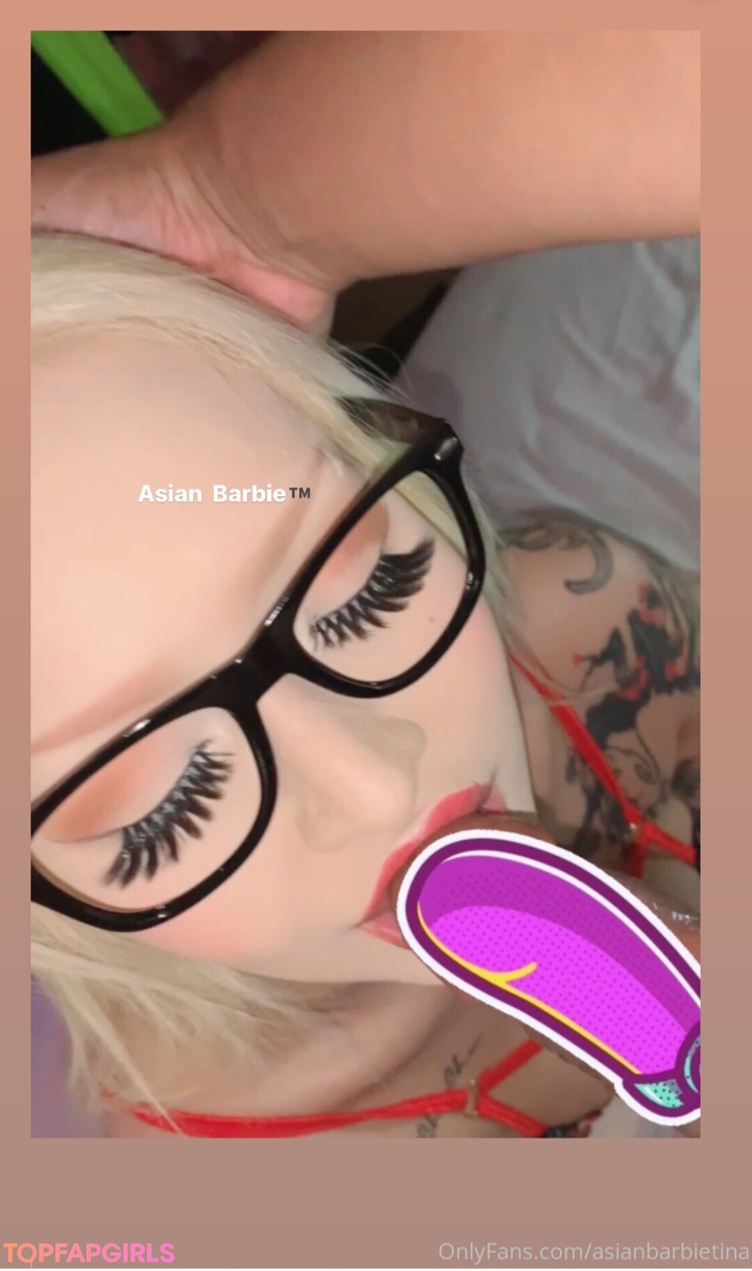 chubby small tits onlyfans art porn gallery