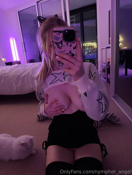 ebony wet pussy onlyfans hd pics