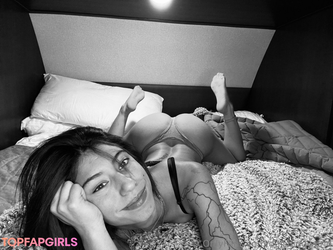 Delia Mandujano pornographic actress images