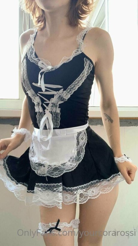 Cora Rossi pornstar sex galleries