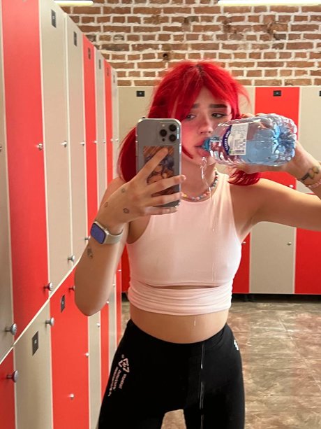 Flaffyx_ beautiful model image