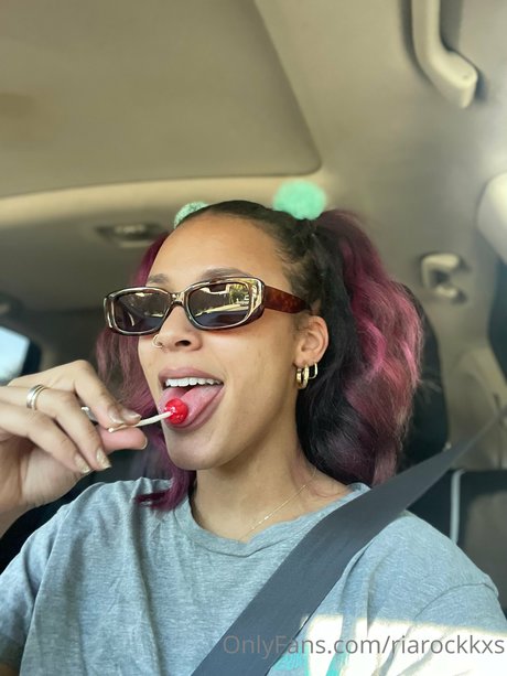 Riarockkxs pretty pornstar picture