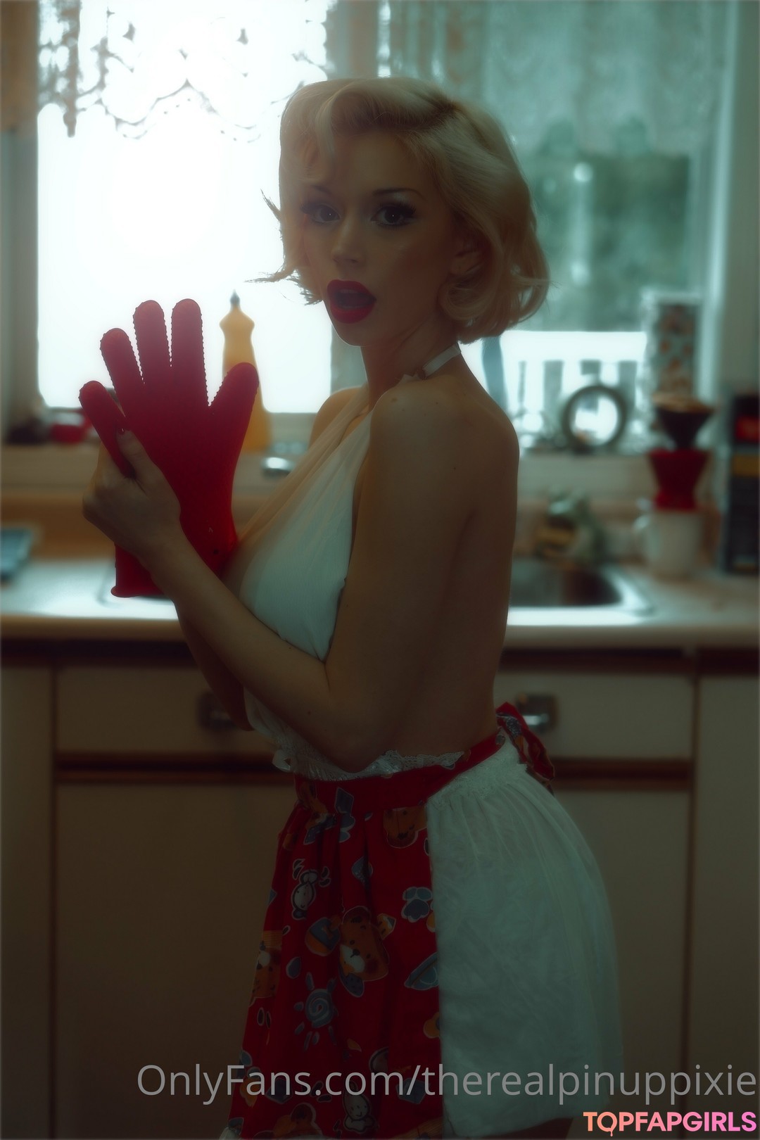 busty mature onlyfans beautiful nude picture