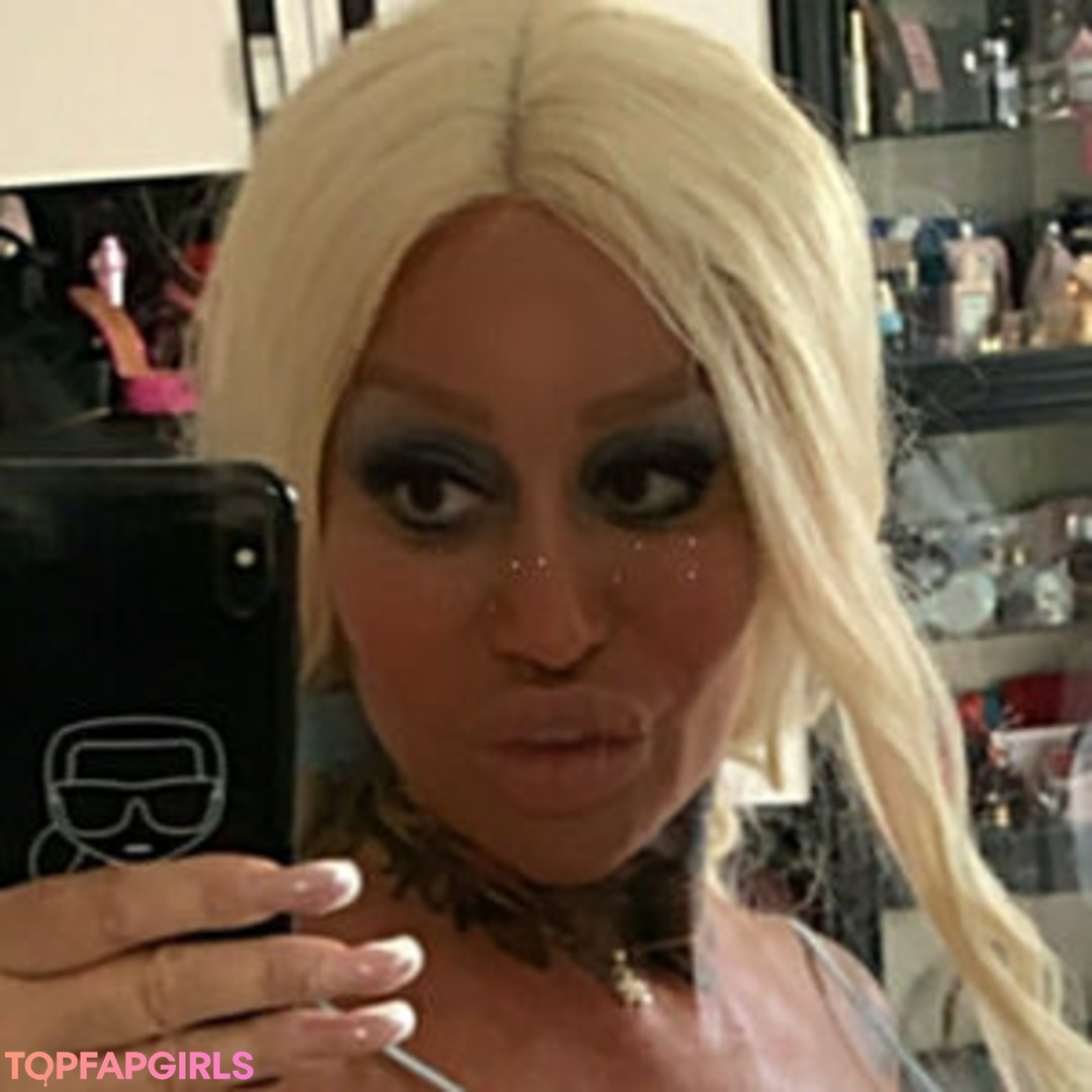 Coco Bimbodoll Amsterdam star perfect image
