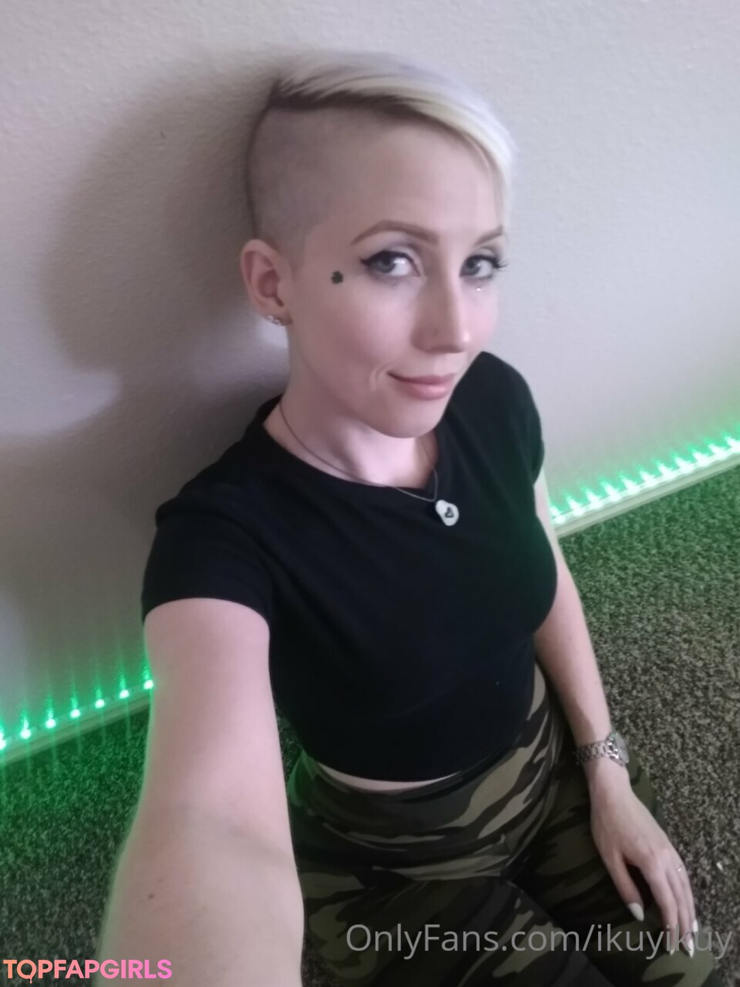 crazy onlyfans sexy pic