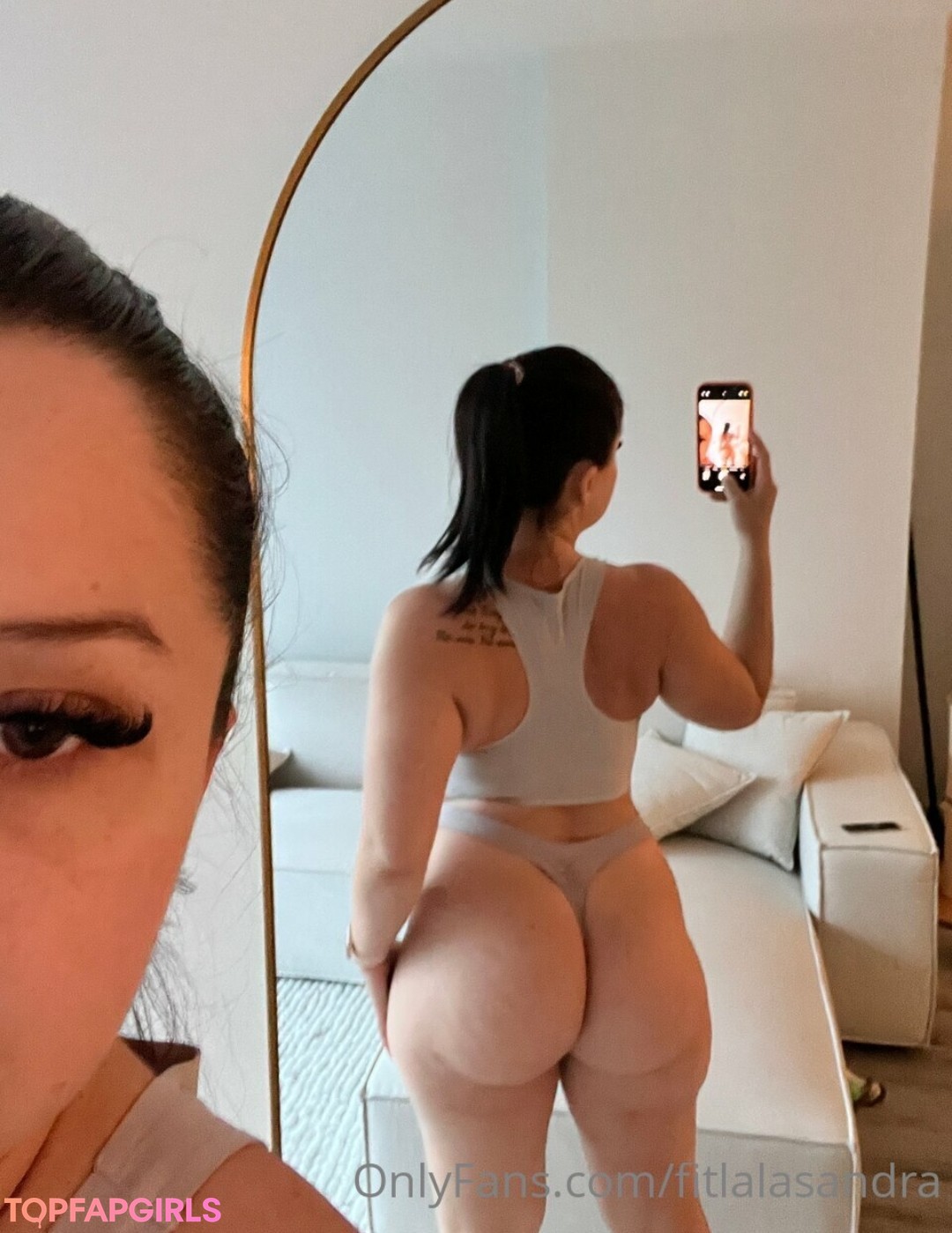psychologist onlyfans beautiful photo