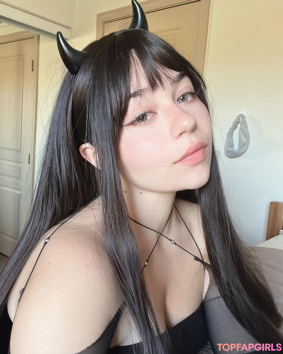 sister nude onlyfans free img