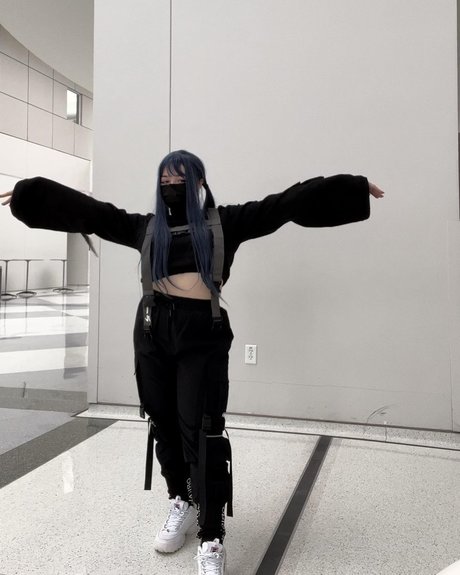 Sugashi_ adult star img