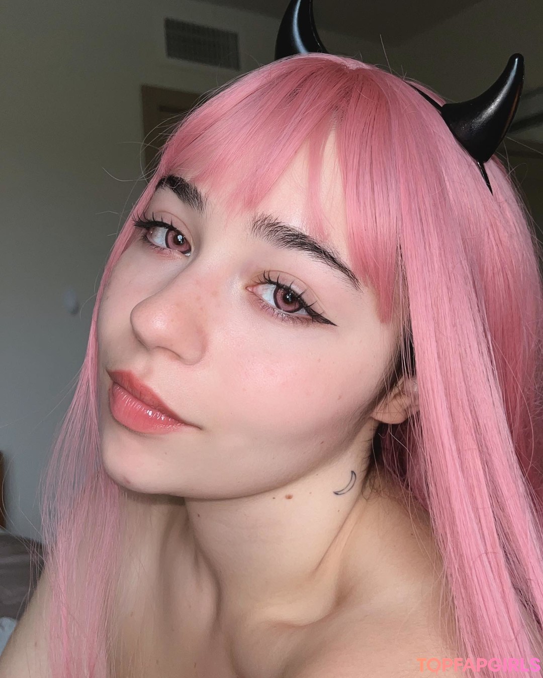 influencer onlyfans beautiful nude images