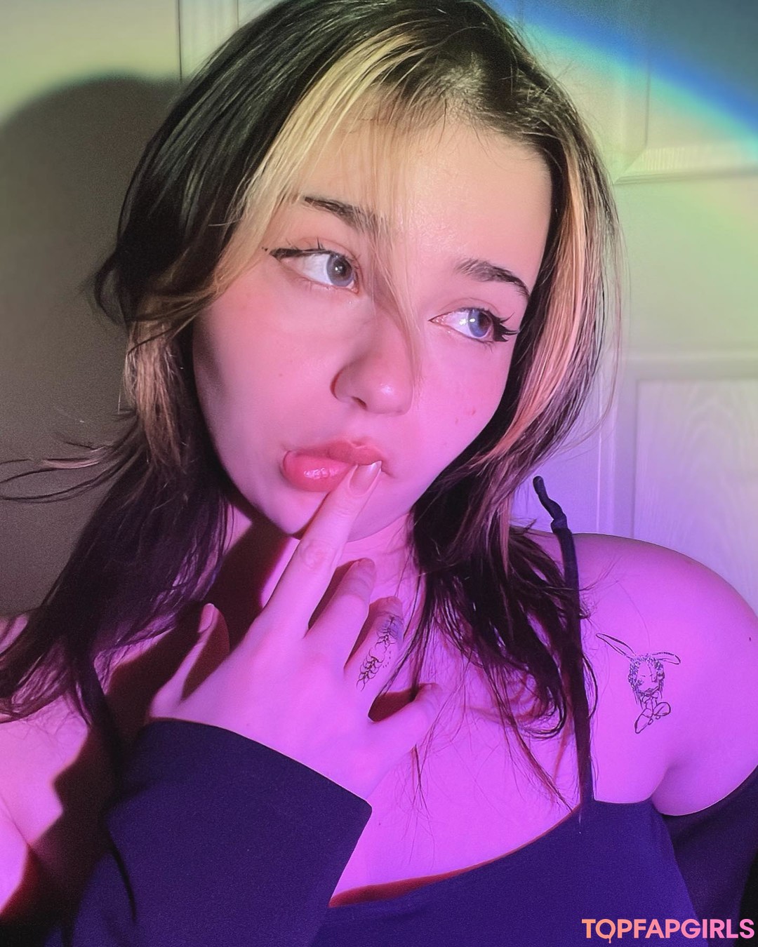 famous asian onlyfans nudes img