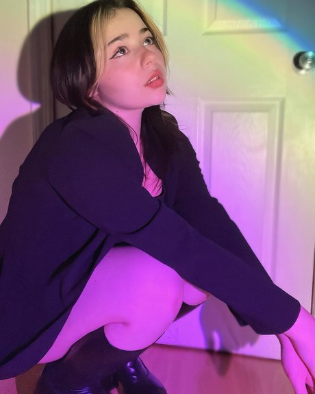 Sugashi_ nice actress pictures