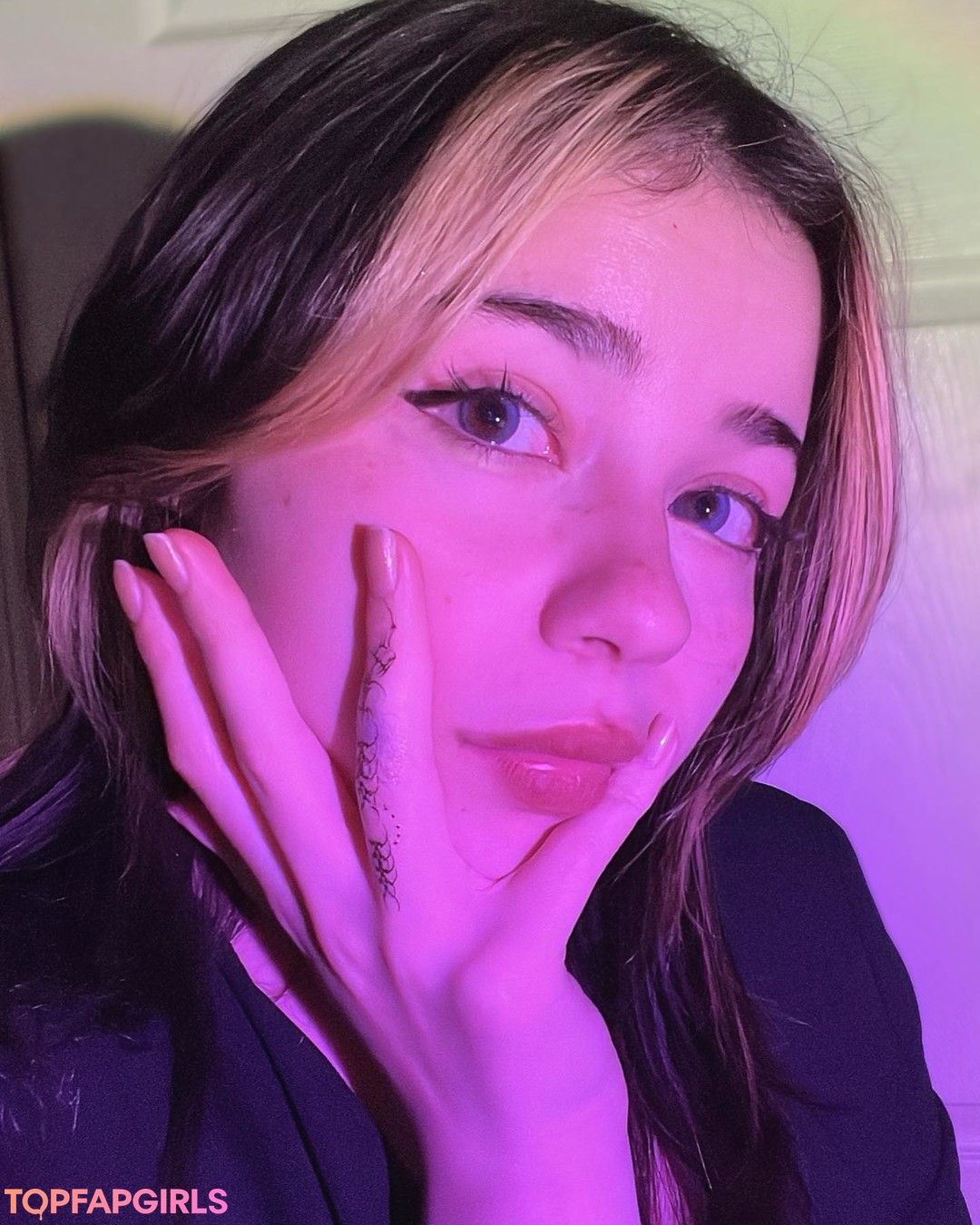 Sugashi_ hot pornstar image