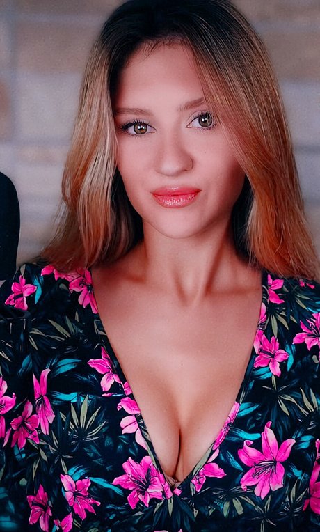 Anastasia Asmr_ nude actress image