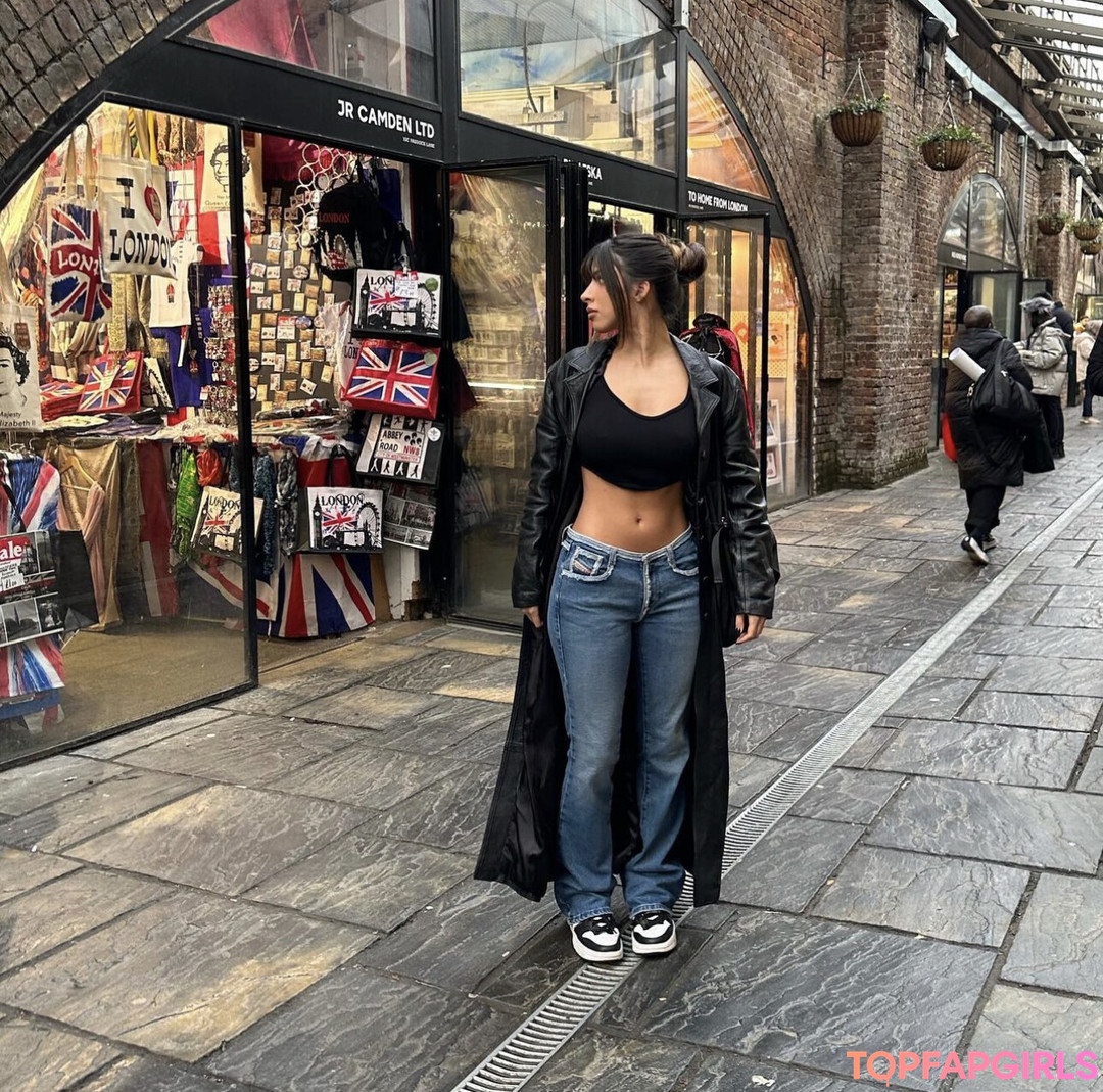 Shannon Singh art actress pictures