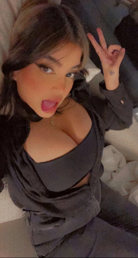 Kiran pornstar free photo